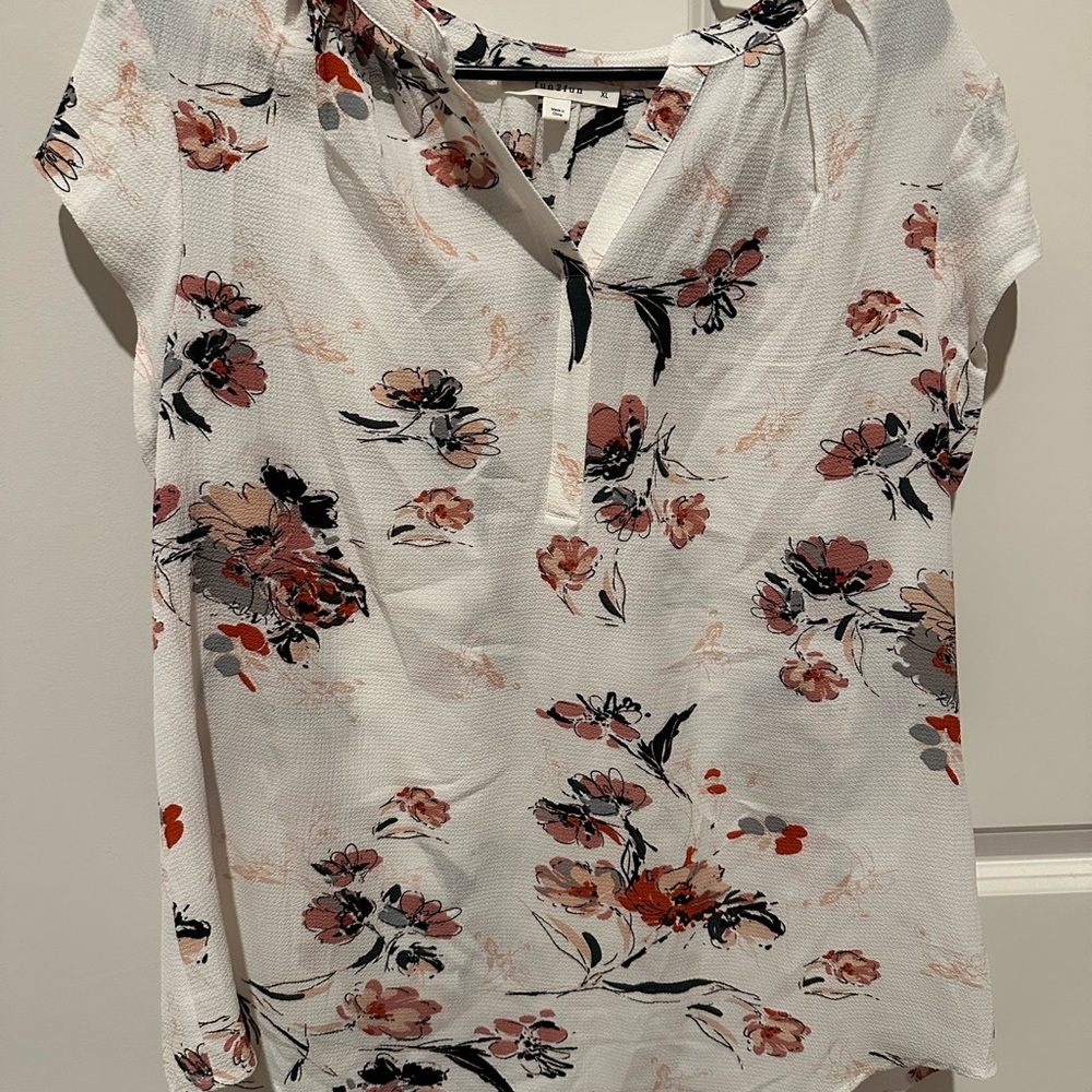 Fun 2 Fun Floral Blouse - White and Red